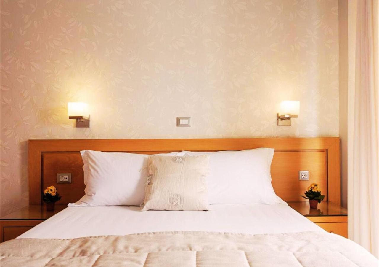 Plaza Hotel Zakintos Dış mekan fotoğraf