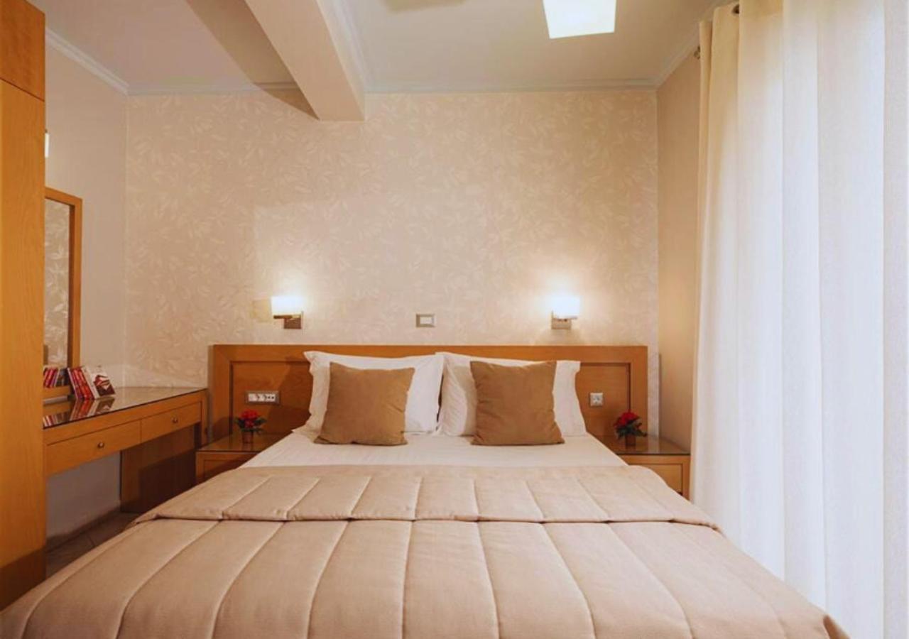 Plaza Hotel Zakintos Dış mekan fotoğraf